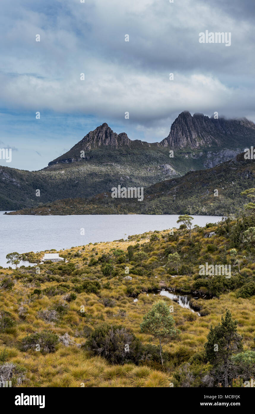 Dove Lake und Cradle Mountain, Cradle Mountain-Lake St. Clair National Park, Tasmanien, Australien Stockfoto