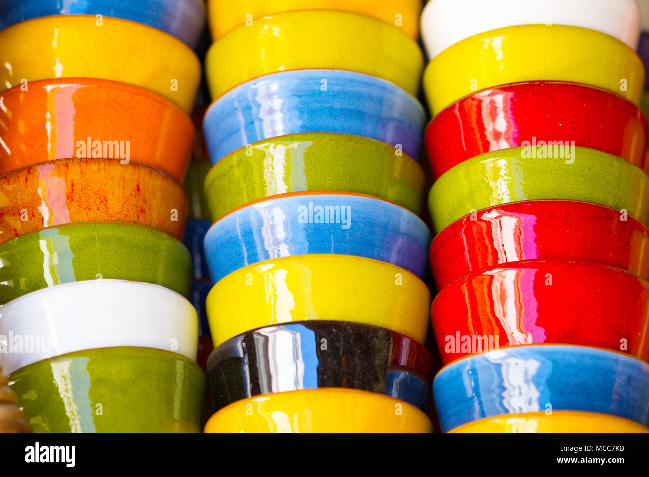 Bunte Keramik Glas eignet sich für ein Hintergrundbild. Stockfoto