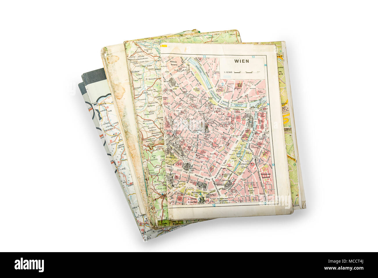 Stapel von Karten mit Wien eine oben auf dem weißen Stockfoto