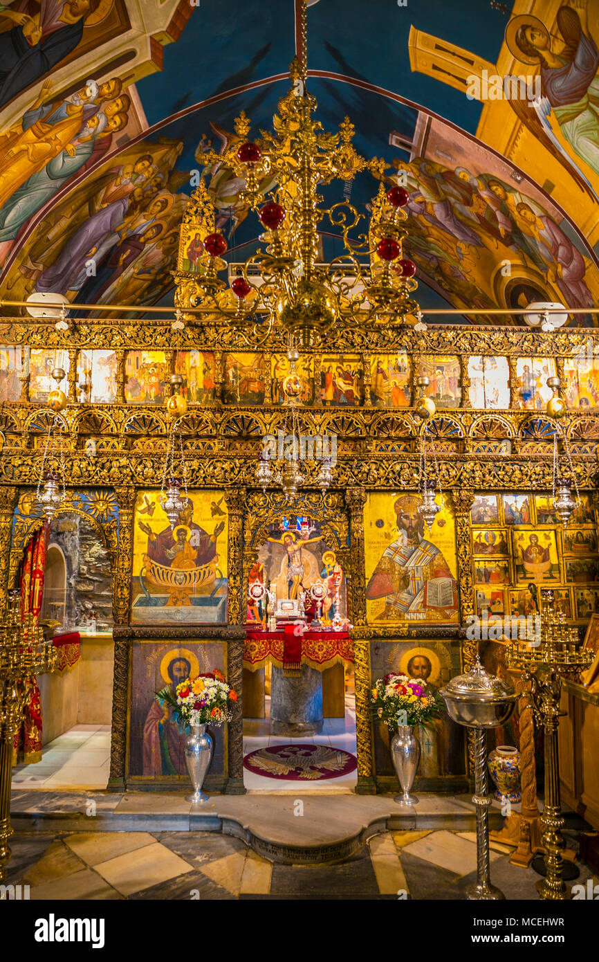 Mykonos Metropolitan Kirche. Innenraum der traditionellen Griechisch-orthodoxen Kirche. Die Stadt Mykonos. Chora. Insel Mykonos. Ciclades Inseln. Griechenland Stockfoto