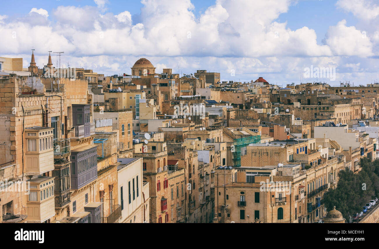 Blick auf Valletta, der Hauptstadt von Malta, von der oberen Barrakka Gärten Stockfoto