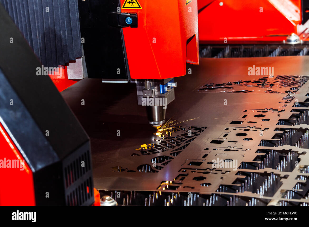 Laser-Ausschnitt-Maschine Stockfoto