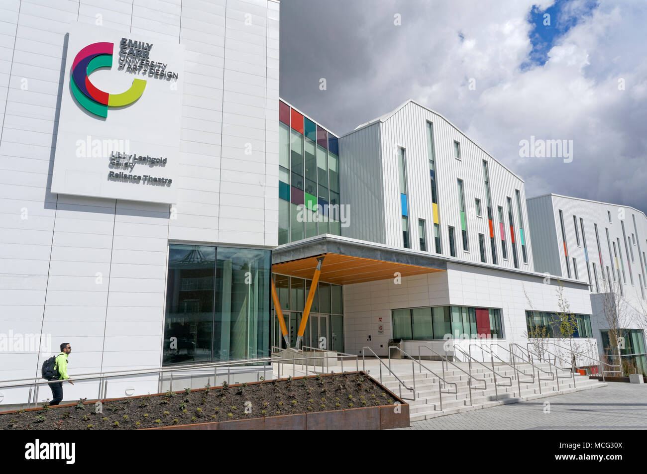 Neue Campus der Emily Carr Hochschule für Kunst und Design, die im Jahr 2017 am Great Northern Weg in Vancouver, BC, Kanada geöffnet Stockfoto