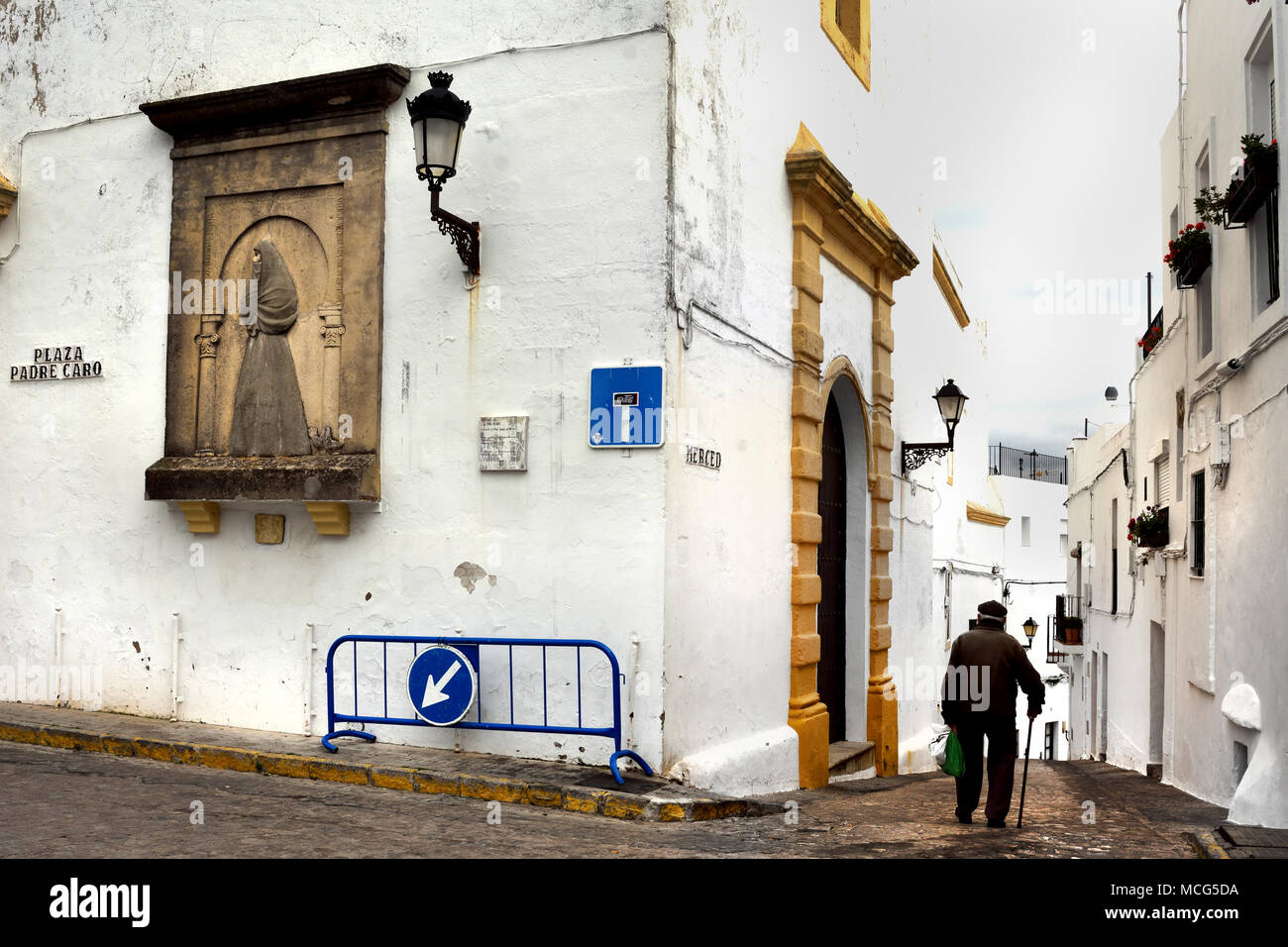 Iglesia Convento de la Merced de Santa Catalina - Katholische Kirche in Vejer de la Frontera, Provinz Cádiz, Andalusien, Spanien, Spanisch. (Plaza del Padre Caro) Stockfoto