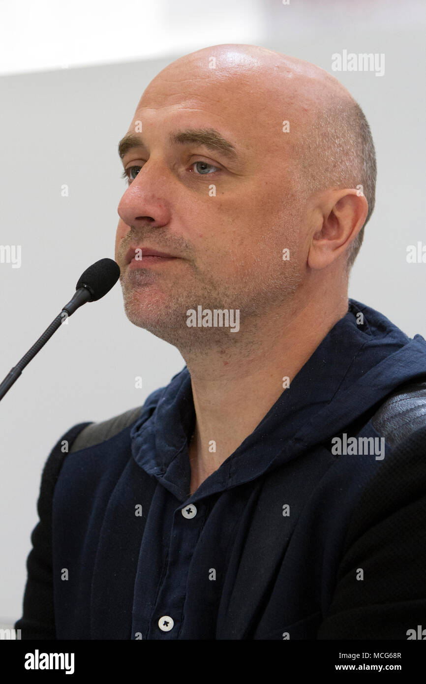 Zakhar Prilepin Stockfotos und -bilder Kaufen - Alamy