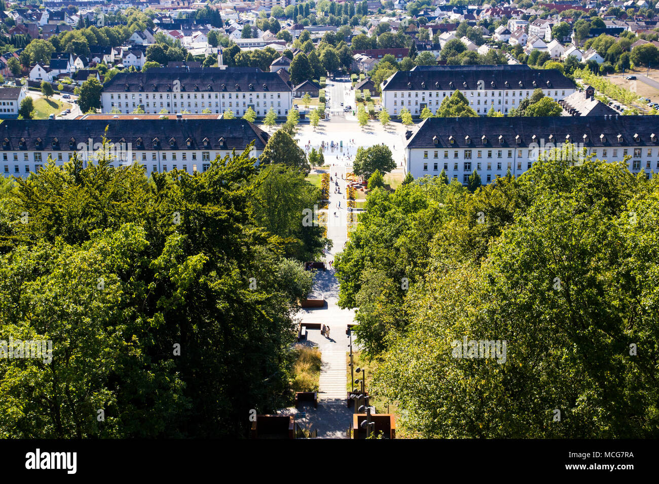 Hemer, Sauerland, Nordrhein-Westfalen, Deutschland - 16. August 2013: Panoramablick über die Stadt Hemer im Sommer Stockfoto