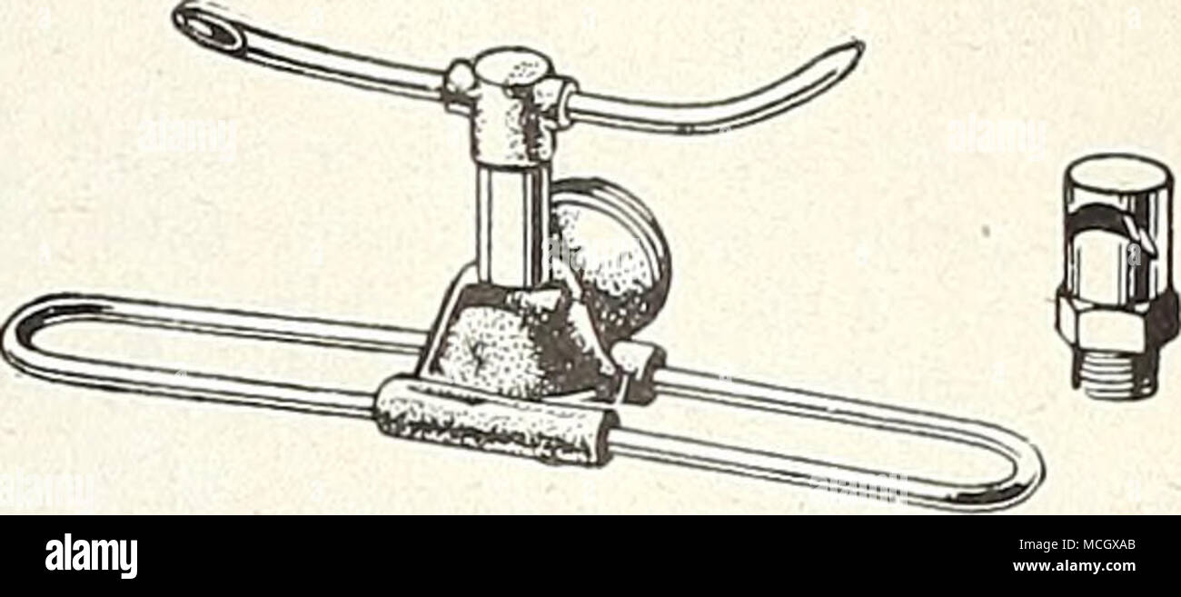 . 00 50 Ring aus schwerem Messing; gibt einen fein geteilt, gut verteilt Nebel 1 00 UNTERTASSE SPRAY durch die Skinner Bewässerung Co., Wasser zu einer vollen oder halben Kreis, dreißig bis vierzig Fuß im Durchmesser, gleichmäßig und schonend 75 SKINNER SCHNITT SCHNITT, Rohr Sprinkler ohne bewegliche Teile. Jeder Abschnitt behandelt einen großen Raum und von zwei bis vier Abschnitte können angeschlossen werden aus dem gleichen Schlauch zu arbeiten. Schreiben für die Broschüre. Peacock, 12J-ft. Länge. Jeder Abschnitt behandelt 900 Quadratfuß 15 00 Rasen Nebel, 15-ft. Länge. Wirft die feinsten Spray, der verwendeten Türen 12 50 Nr. 11, Peacock jr. werden kann, $ 9,00; Stockfoto