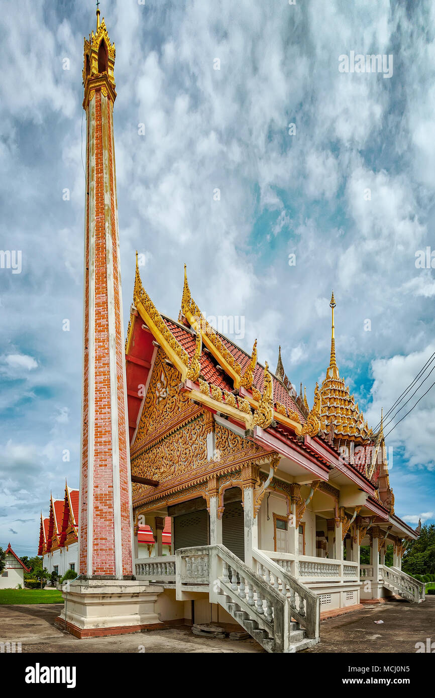 Ein buddhistischer Tempel befindet sich in der Stadt Hua Hin in Thailand. Stockfoto