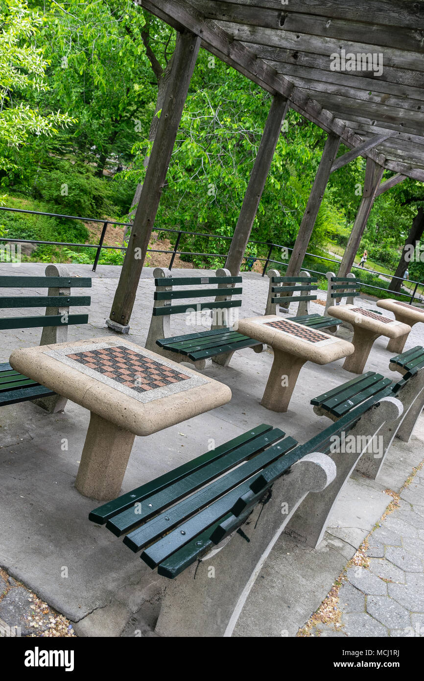 New York City Central Park Schachtische Stockfoto