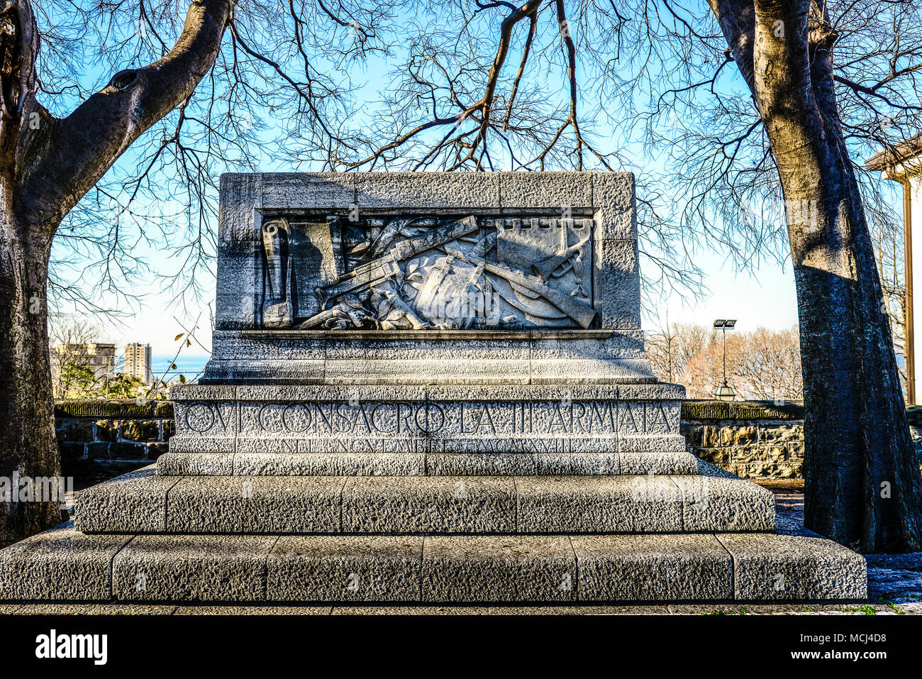 Italia, Friuli V.G. Triest. Colle di S. Giusto. Denkmal für die gefallenen Soldaten Stockfoto