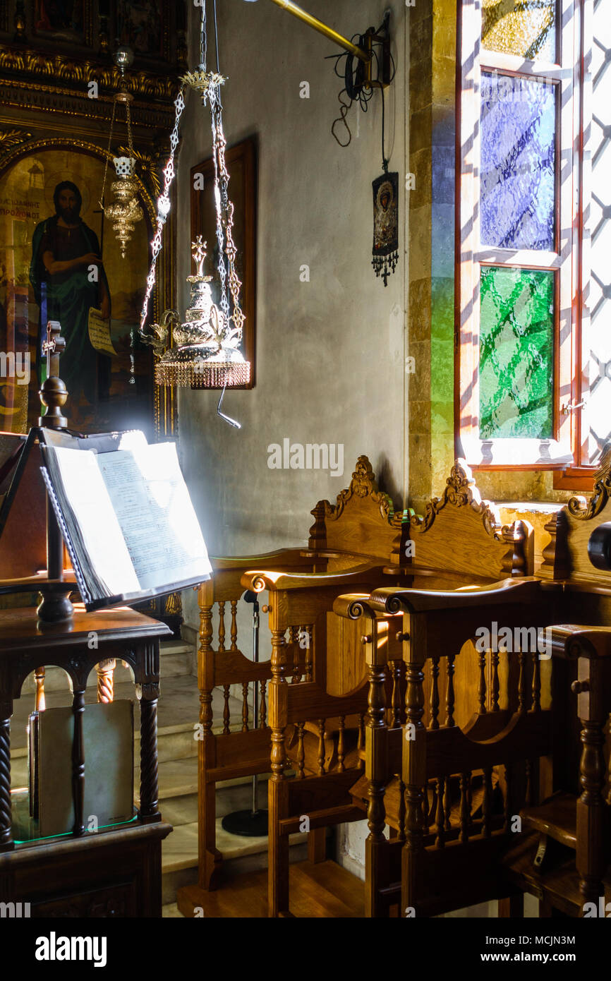 Bibel in der Kapelle, Griechenland Stockfoto Bibel in der Kapelle, Griechenland Stockfoto