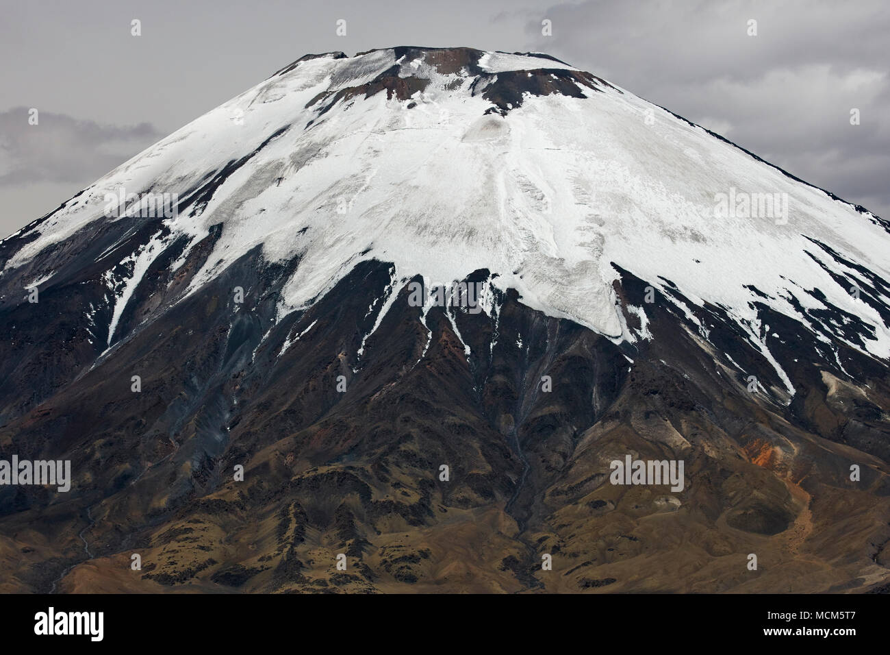 Vulkan Parinacota im Norden Chiles Stockfoto