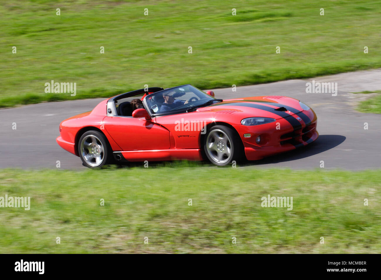 Red Dodge Viper amerikanische Sportwagen "schnelles Fahren. Stockfoto
