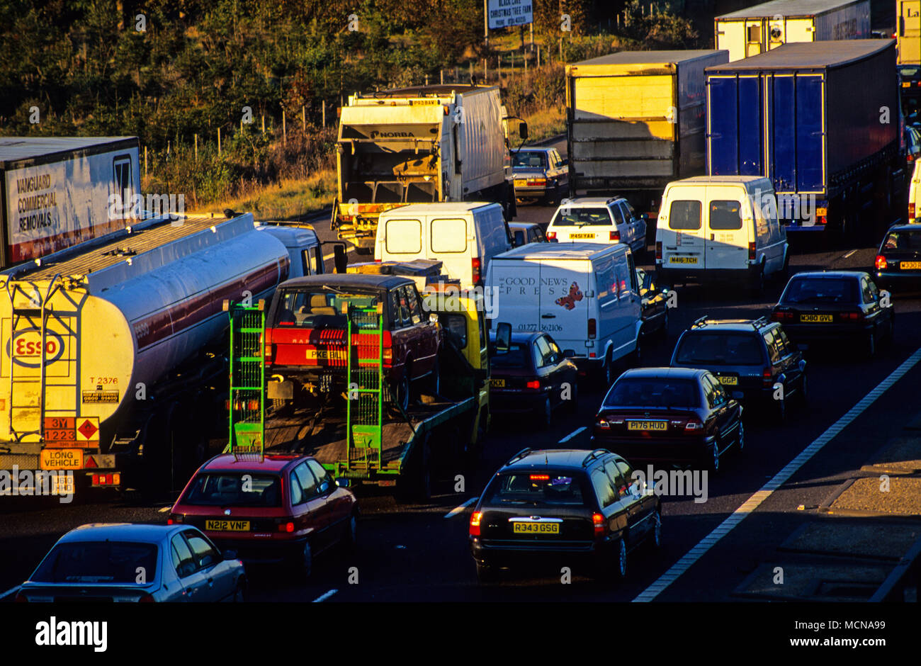 Stau Autobahn M25, Ausfahrt 12, London, England, UK, GB. Stockfoto
