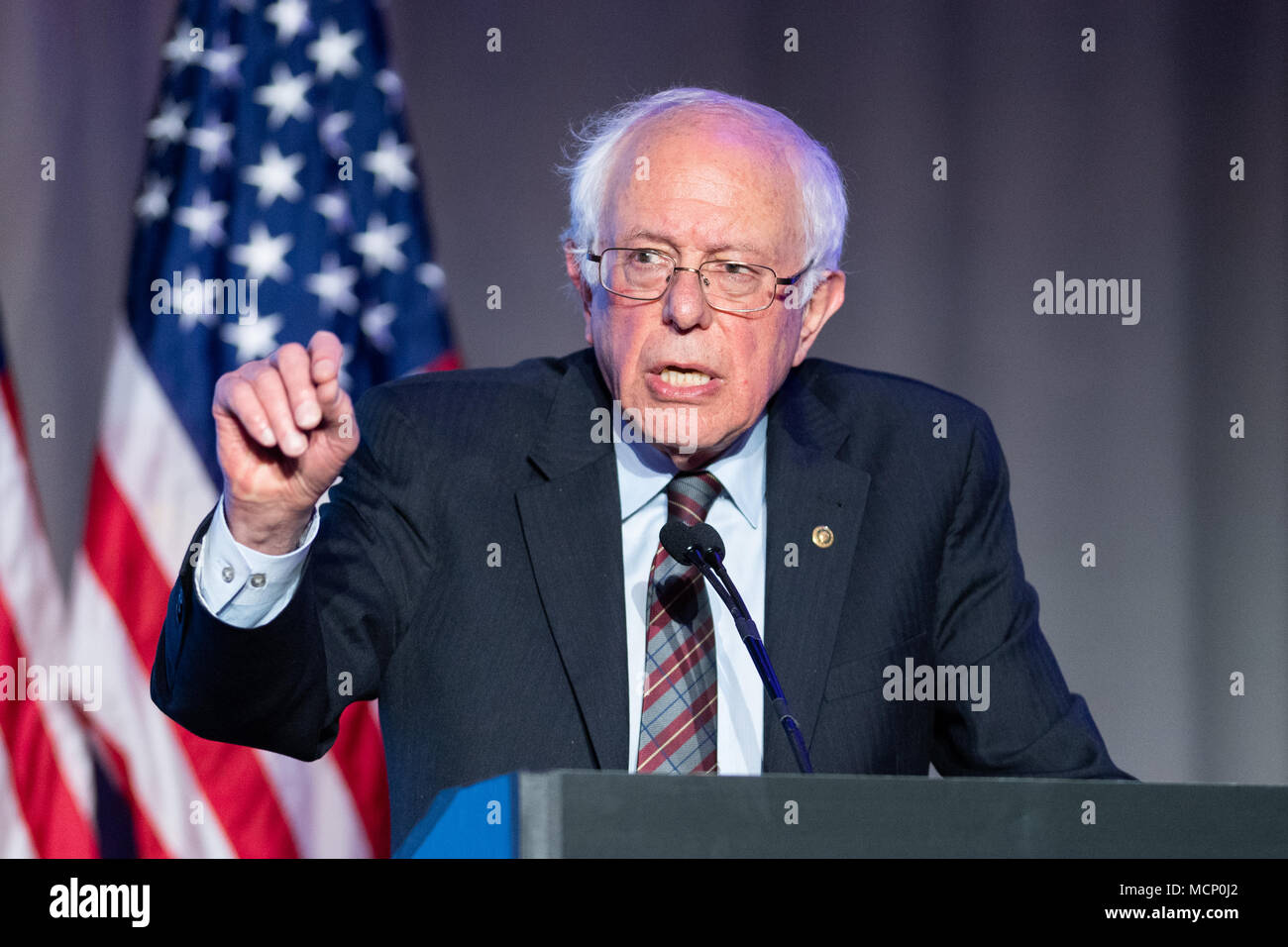 Senator Bernie Sanders (D-VT) Rede auf der J Street nationale Konferenz. Stockfoto