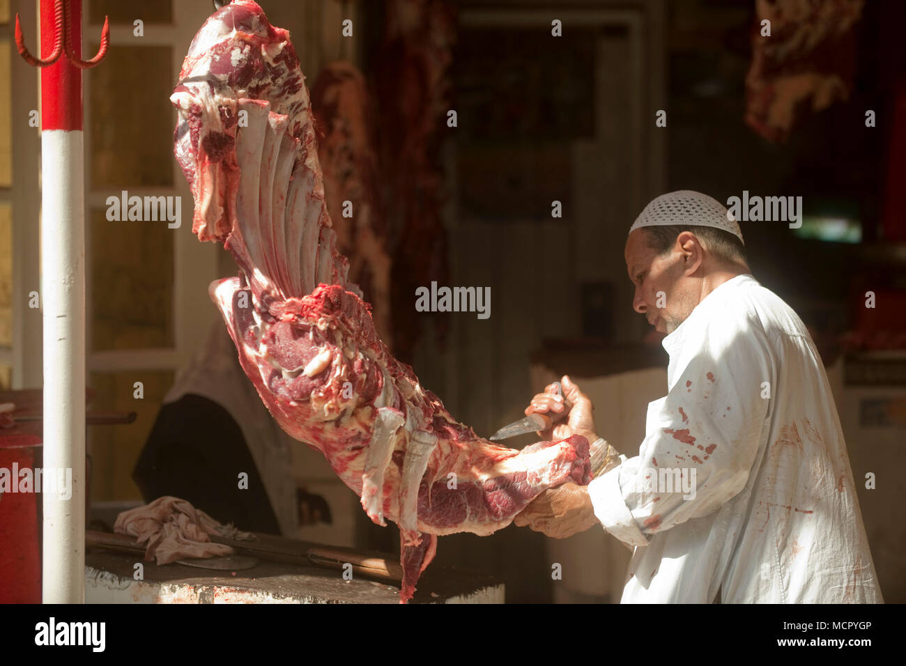 Aegypten, Kairo, Fleischer in der Soukstrasse vom Stadttor Bab Zuwela zur Muhammed Ali Street Stockfoto
