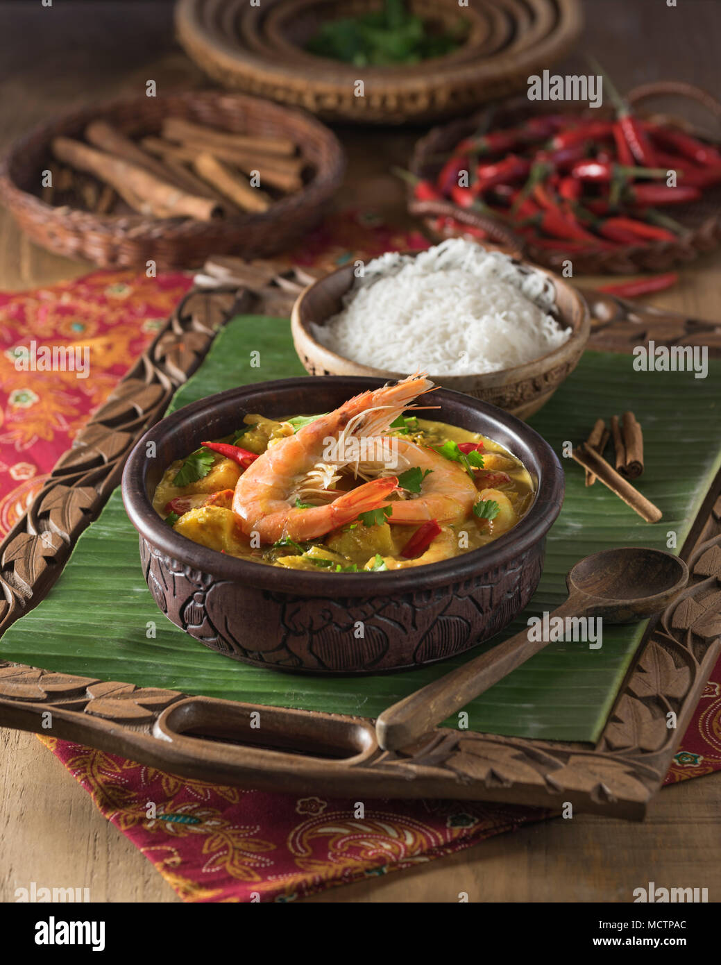 Sri Lankan Prawn Curry. Sri Lanka Essen Stockfoto, Bild: 180023940 ... Sri Lankan Prawn Curry. Sri Lanka Essen Stockfoto, Bild: 180023940 ...