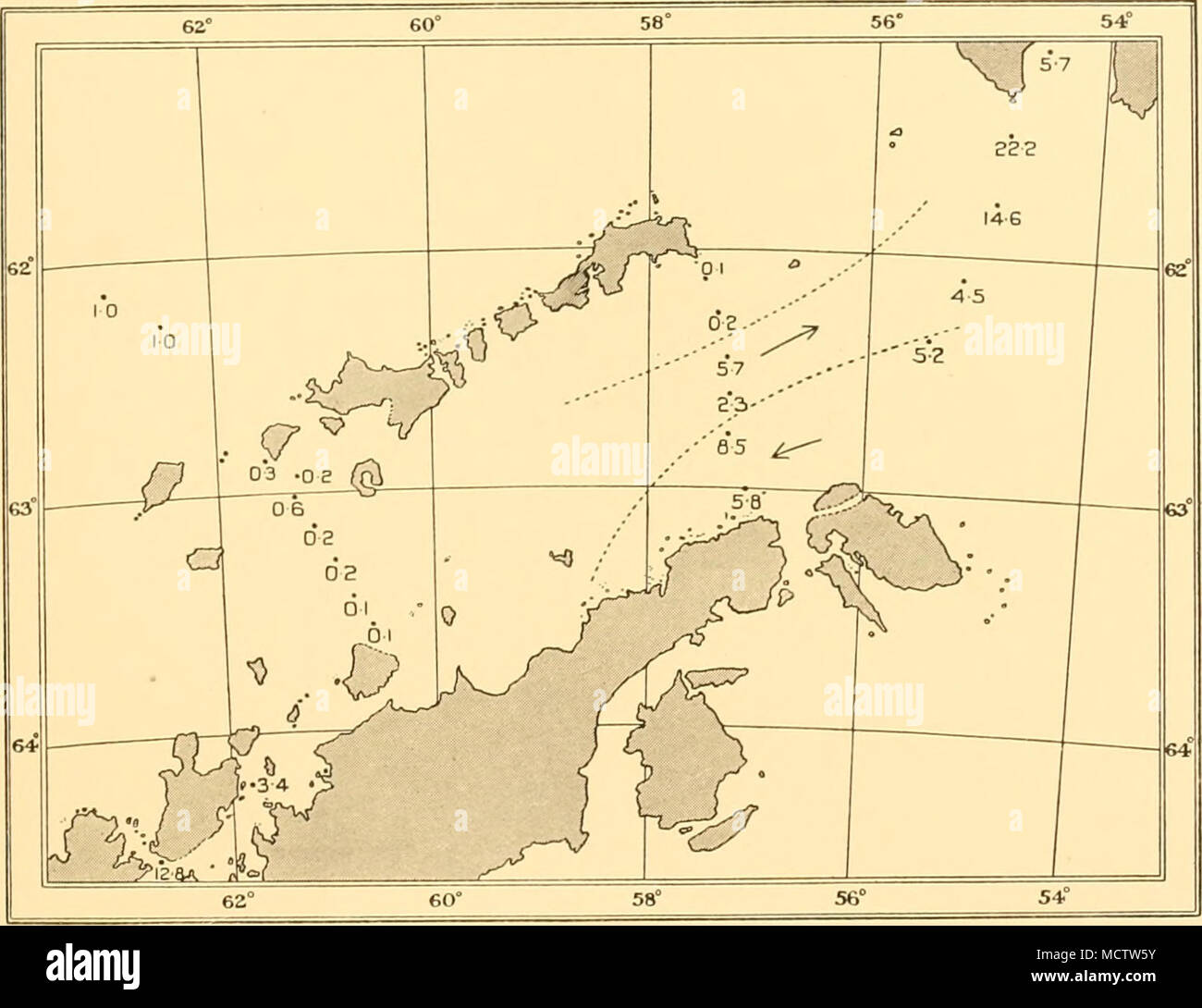 . Abb. 65. Phytoplankton distribution (Summen pro loo-o m.) in der Bransfield Strait, Dezember 1930. Ich = eine Million. Zu den drei Weddell-meer Stationen beschränkt, da die Tabellen zeigen deutlich. Abb. 66 zeigt die Verteilung der dominierende Spezies Corethron valdkme. Es wird gesehen werden, dass sie ihre maximale im Norden erreicht - Osten bei Sts. 538 und 539, was darauf hindeutet, dass die osterweiterung Bewegung des Phytoplanktons Association in der alten Bellingshausen Meer Wasser innerhalb der Meerenge regeneriert, während die Feder der vergangenen Saison beobachtet, bei dieser Gelegenheit hatte, erweiterte noch weiter. Diese Ansicht ist Str Stockfoto