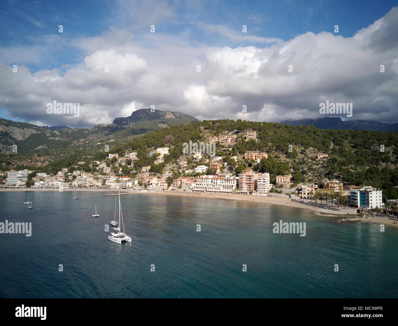 Blick auf Port de Sóller, Serra de Tramuntana, Mallorca, Balearen, Spanien Stockfoto