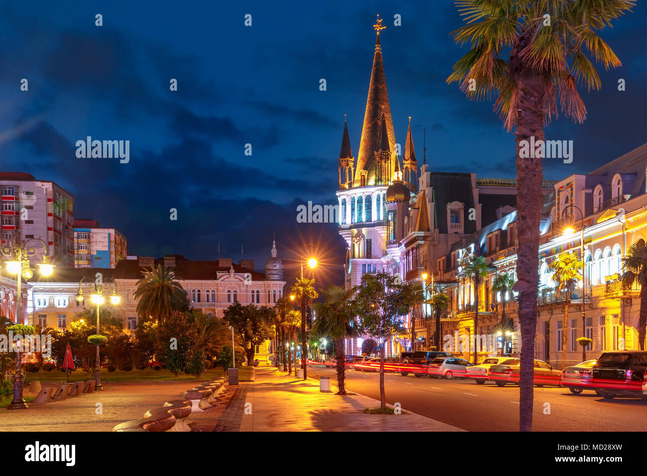 Platz Europa während der Blauen Stunde, Batumi, Georgien Stockfoto
