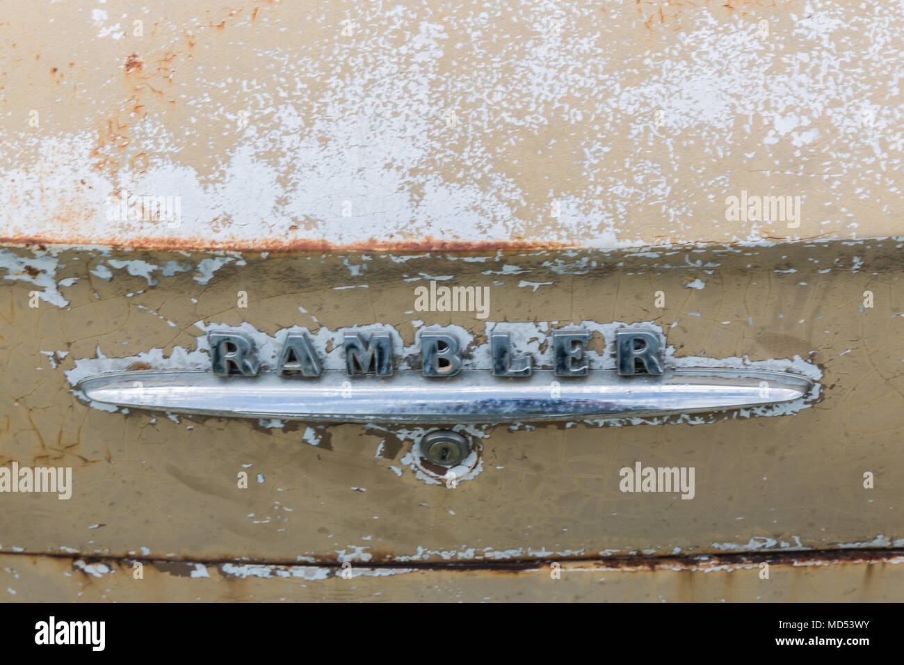 Ford F-100 Schmuck der alten Auto an CTC Auto Ranch in Denton, Texas Stockfoto