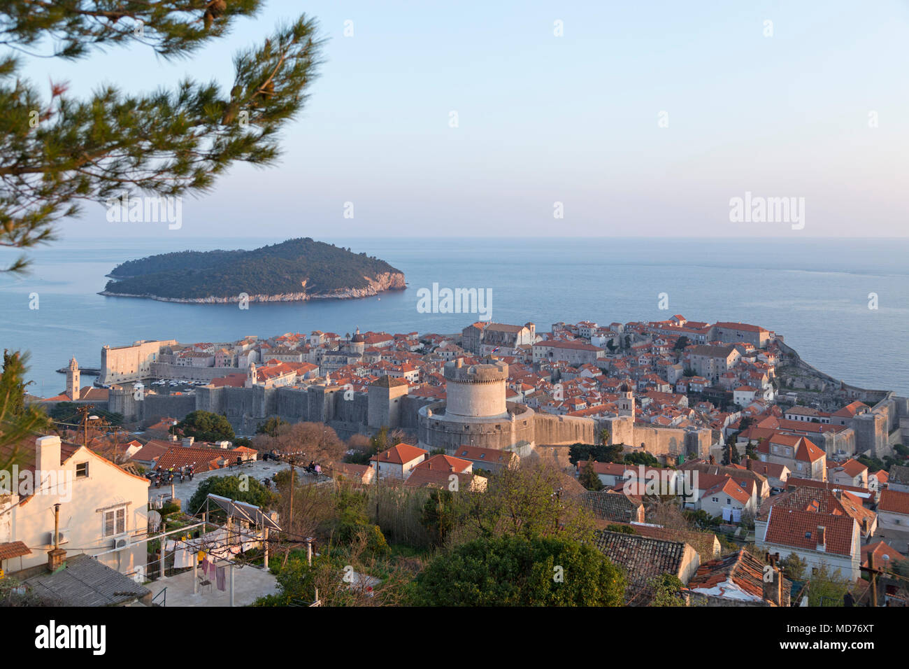 Panoramablick auf die Altstadt, Dubrovnik, Kroatien Stockfoto