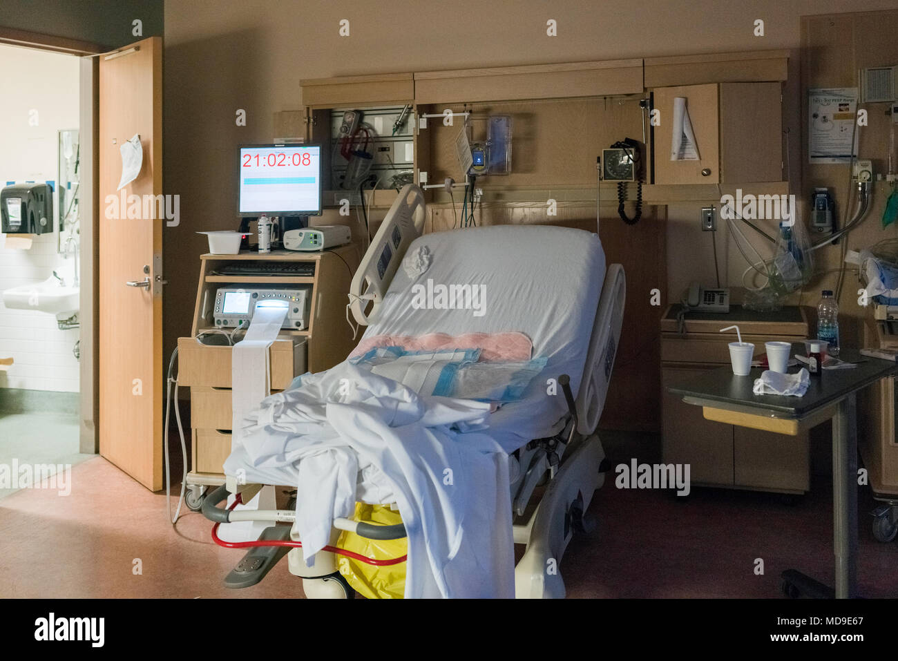Leere Krankenhaus Mutterschaft Schlafzimmer Stockfoto