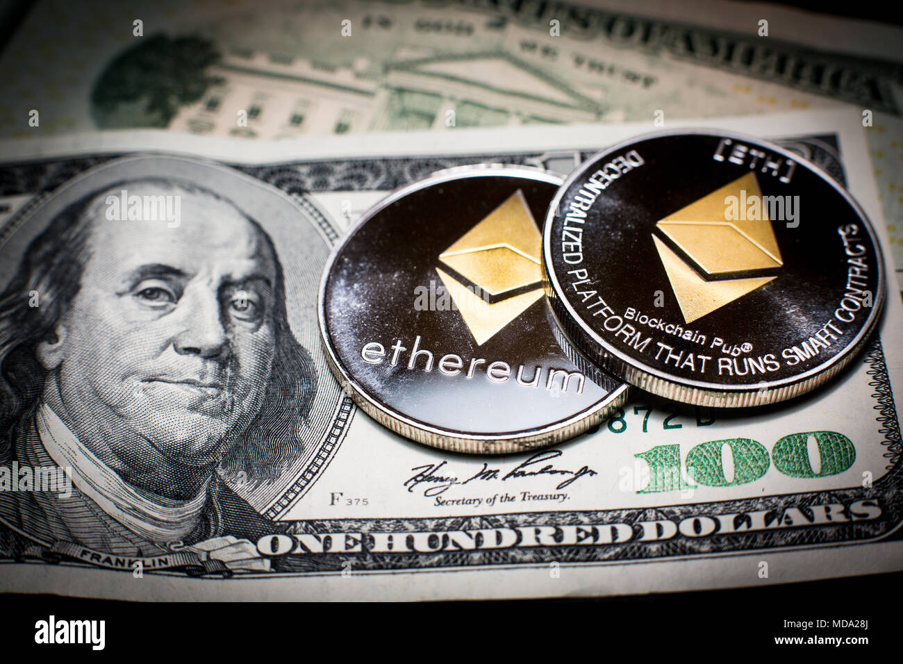 Des astraleums Münzen auf Fiat money Stockfoto