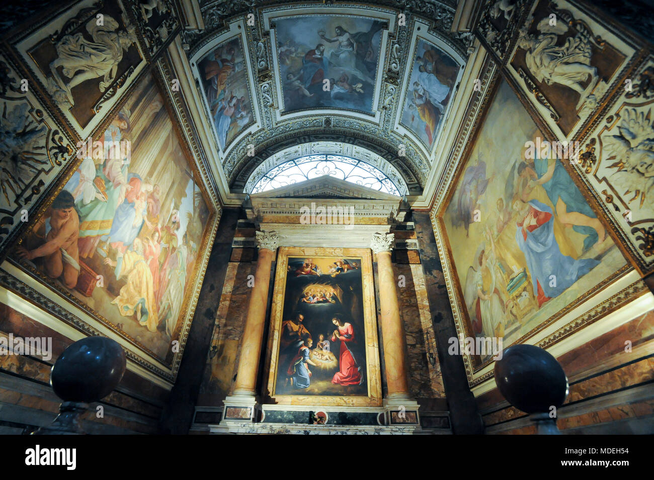 Zyklus der Gemälde von Michelangelo Merisi da Caravaggio in von 1599 bis 1600 über das Leben des Hl. Matthäus - die Berufung des Hl. Matthäus, die Inspiratio Stockfoto