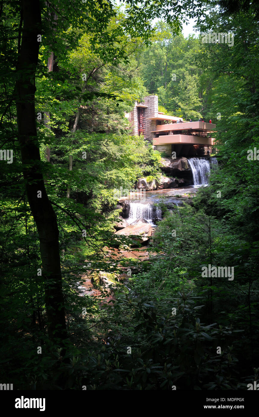 Fallingwater - Amerikas berühmtesten Architekten Frank Lloyd Wright Meisterwerk, Pennsylvania, USA Stockfoto