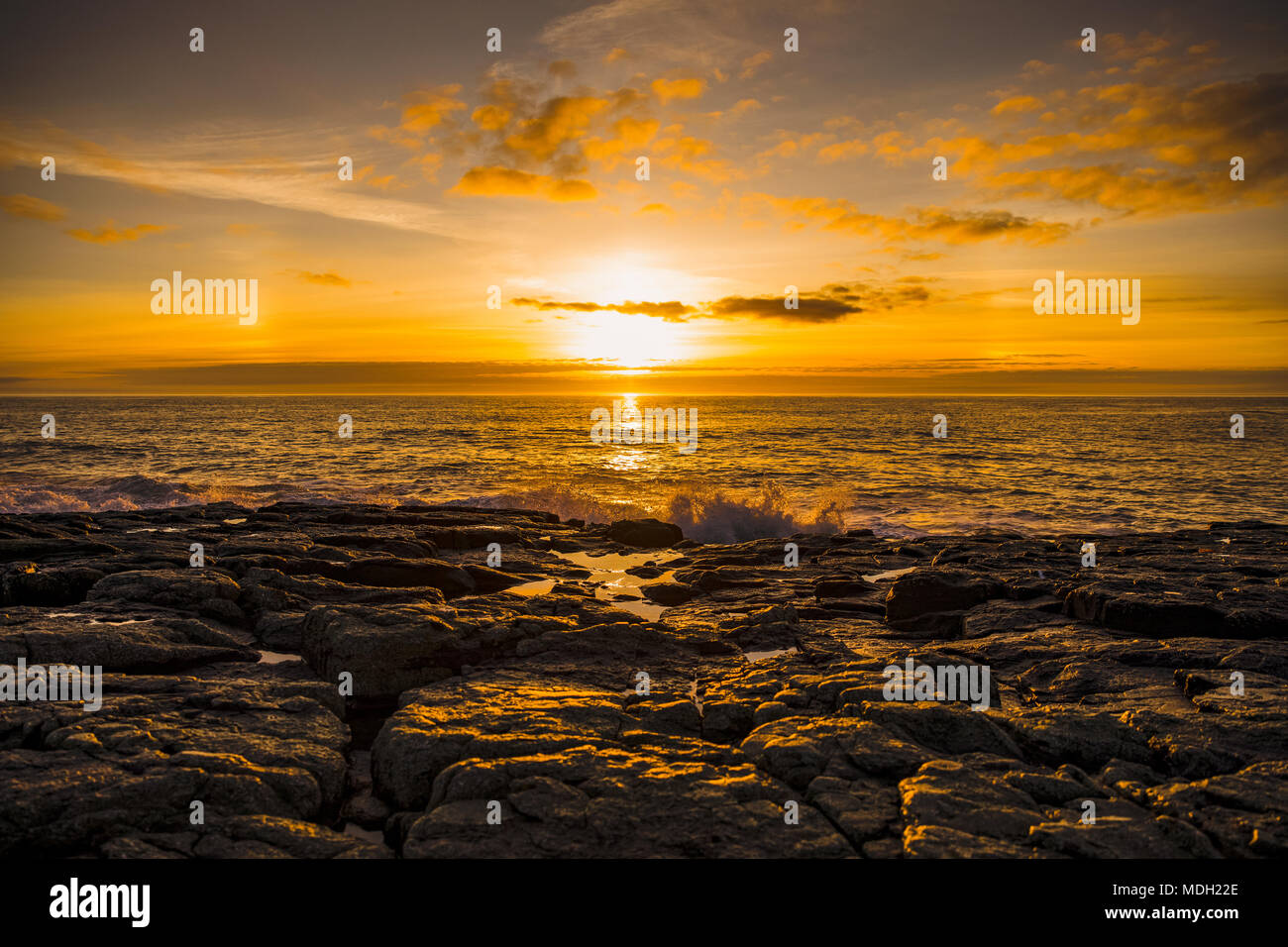 Sonnenaufgang am Craster, Northumberland April 2018 Stockfoto