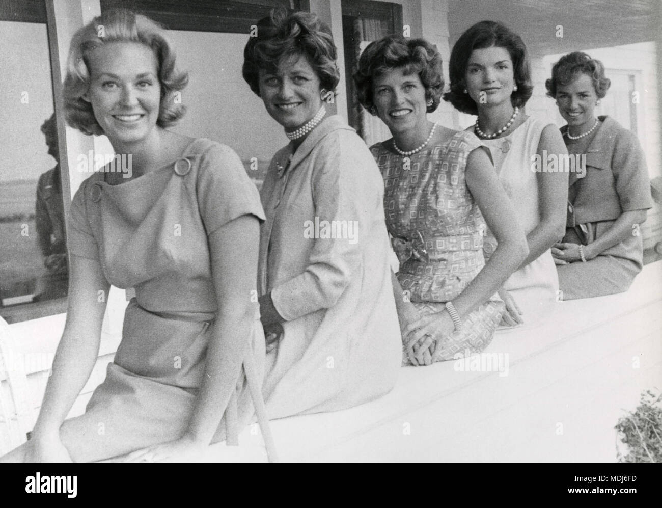 Joan bennet kennedy -Fotos und -Bildmaterial in hoher Auflösung – Alamy