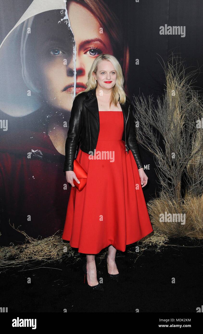 Los Angeles, CA, USA. 19 Apr, 2018. Elisabeth Moss in der Ankunftshalle für HULU DER MAGD'S GESCHICHTE Saison 2 Premiere, TCL Chinese Theatre (ehemals Grauman's), Los Angeles, CA 19 April, 2018. Credit: Elizabeth Goodenough/Everett Collection/Alamy leben Nachrichten Stockfoto