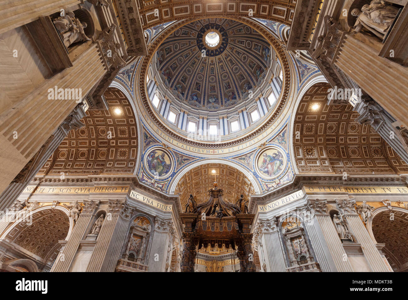 Interieur, Dome, Saint Peter's Basilica, Basilika di San Pietro, Vatikan, Rom, Latium, Italien Stockfoto
