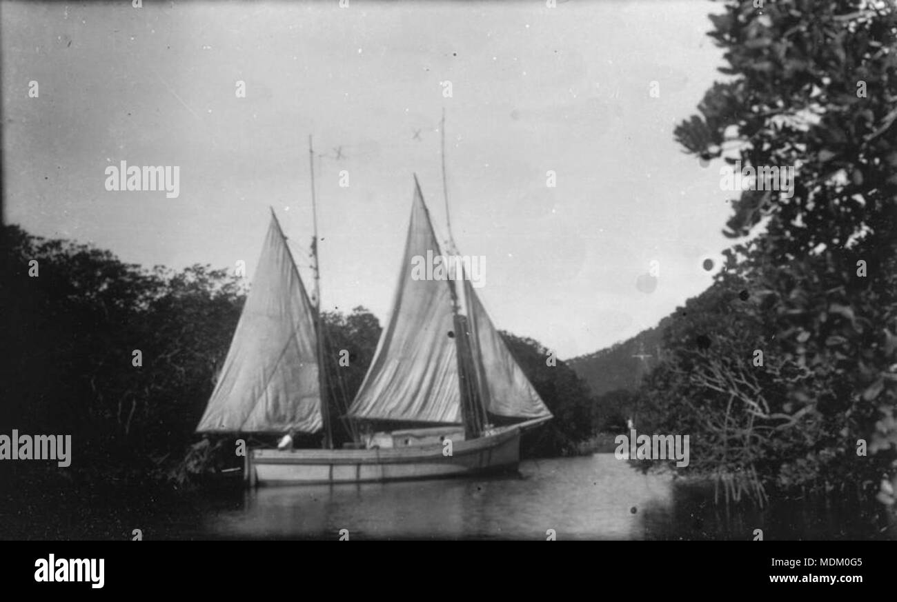 Fischerboot auf die Flussmündung in der Nähe von Hope Valley Mission Stockfoto