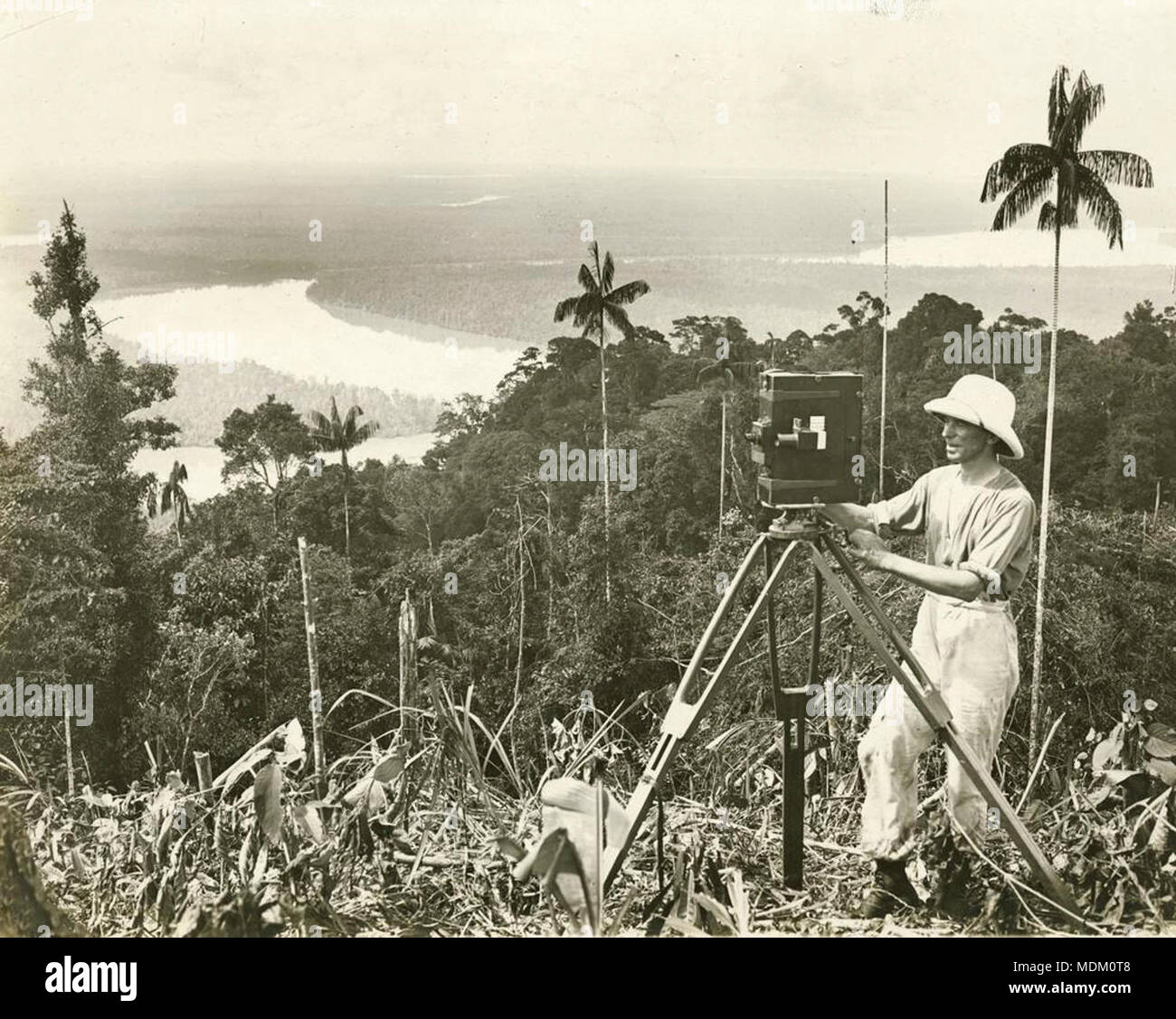 Frank Hurley ein Film vor Ort in Papua-Neuguinea, Stockfoto