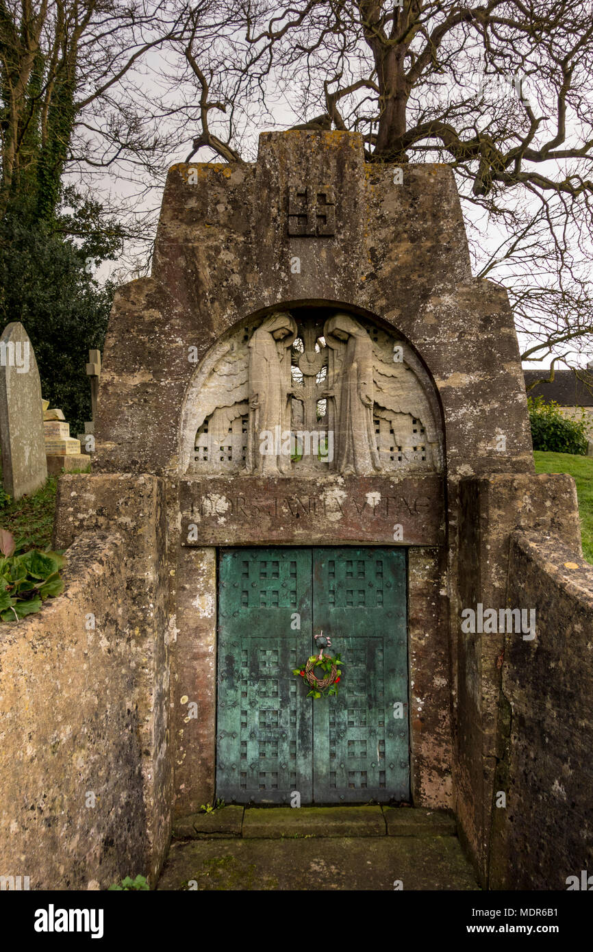 Mausoleum in Rodborough Kirchhof, Stroud, Gloucestershire, VEREINIGTES KÖNIGREICH Stockfoto