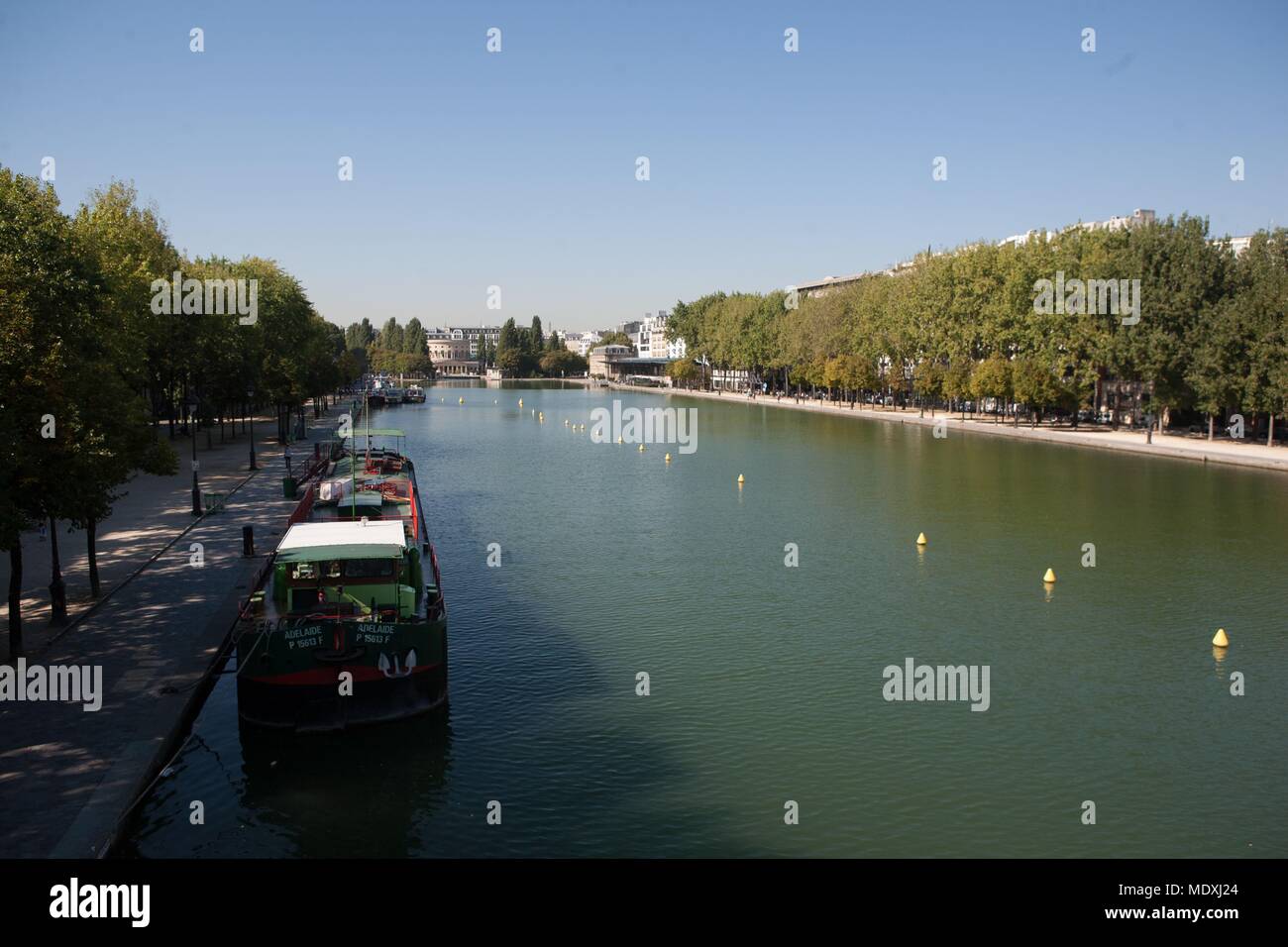 Paris, 19. Arrondissement, Bassin de la Villette, Rotunde, Architekten Claude-Nicolas Ledoux, Pavillon d'Octroi, ehemaliger Tor der Pariser Metro Stalingrad Stockfoto