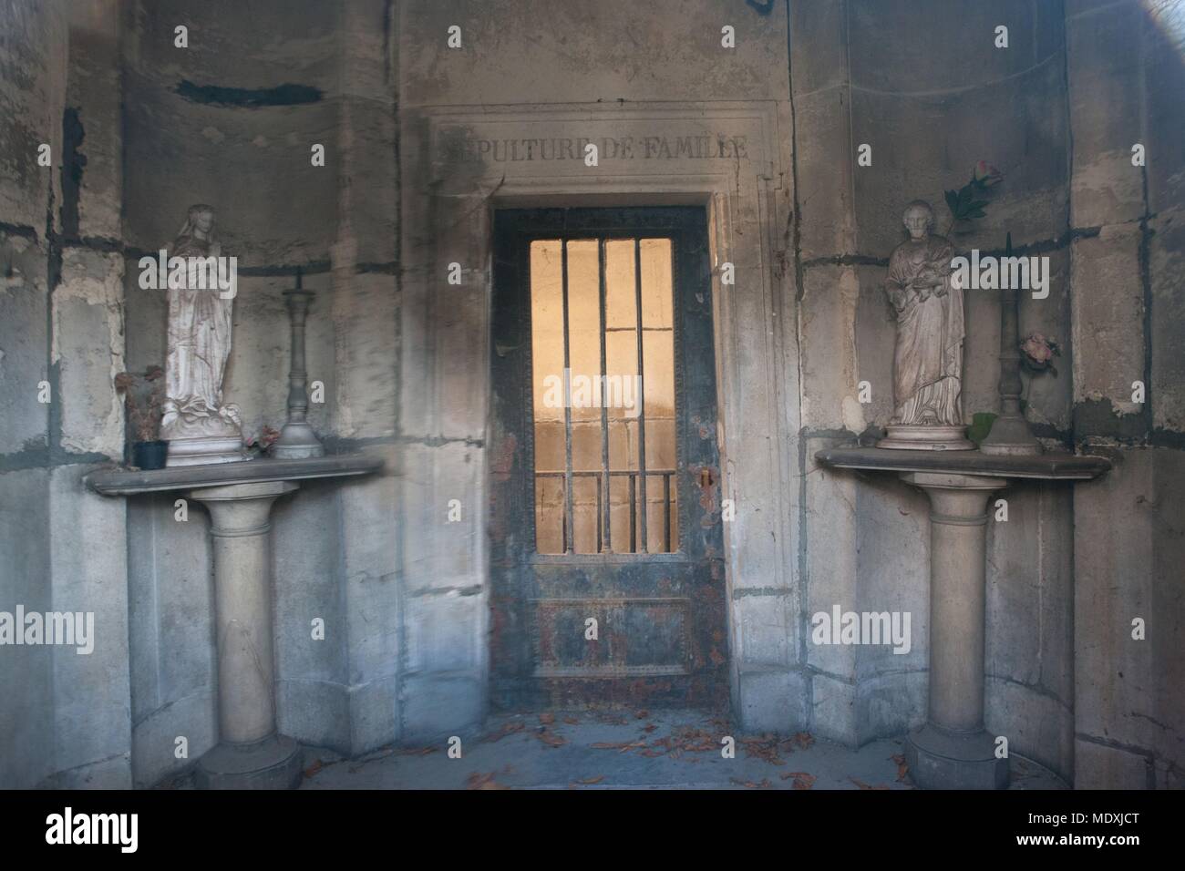 Paris, Montmartre Friedhof, Grab von marechal Lannes, Kapelle, Familie Grab, Stockfoto