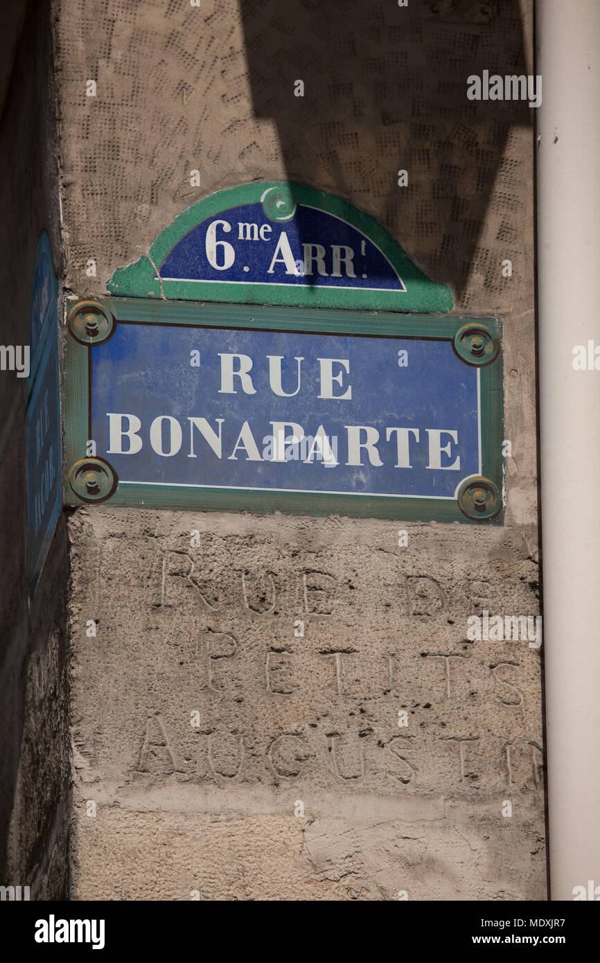 Paris, 6. Arrondissement, rue Bonaparte, ancien marquage de Straße, die Rue des Petits-Augustins, Beschilderung, Stockfoto