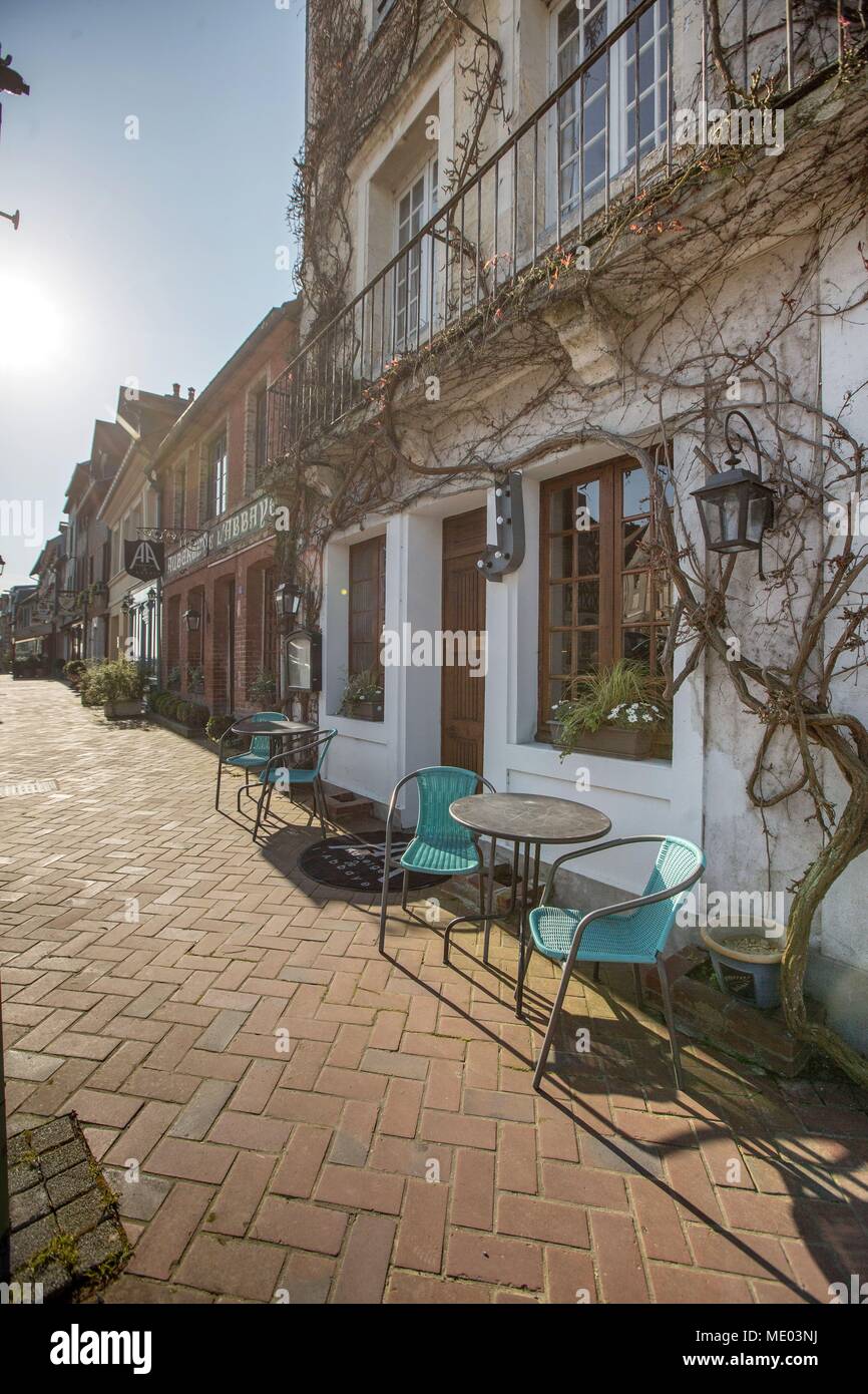 Frankreich, Normandie (ehemalige Basse-normandie), Calvados, Pays d'Auge, Beaumont en Auge, Dorf, Stockfoto