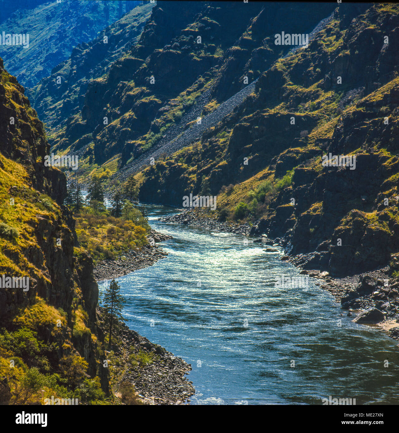 Hells Canyon, Snake River, tiefste Schlucht in Nordamerika (7900 Fuß), bildet die Grenze zwischen Idaho und Oregon. Fotograf Norton führte den Kampf zu stoppen Stockfoto