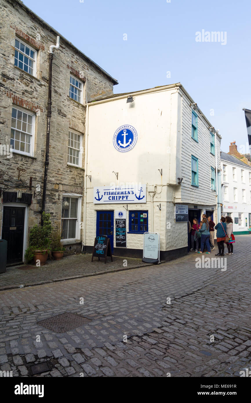 Der Fischer Chippy Fisch und Chip auf Olivers Quay Mevagissey Cornwall Stockfoto