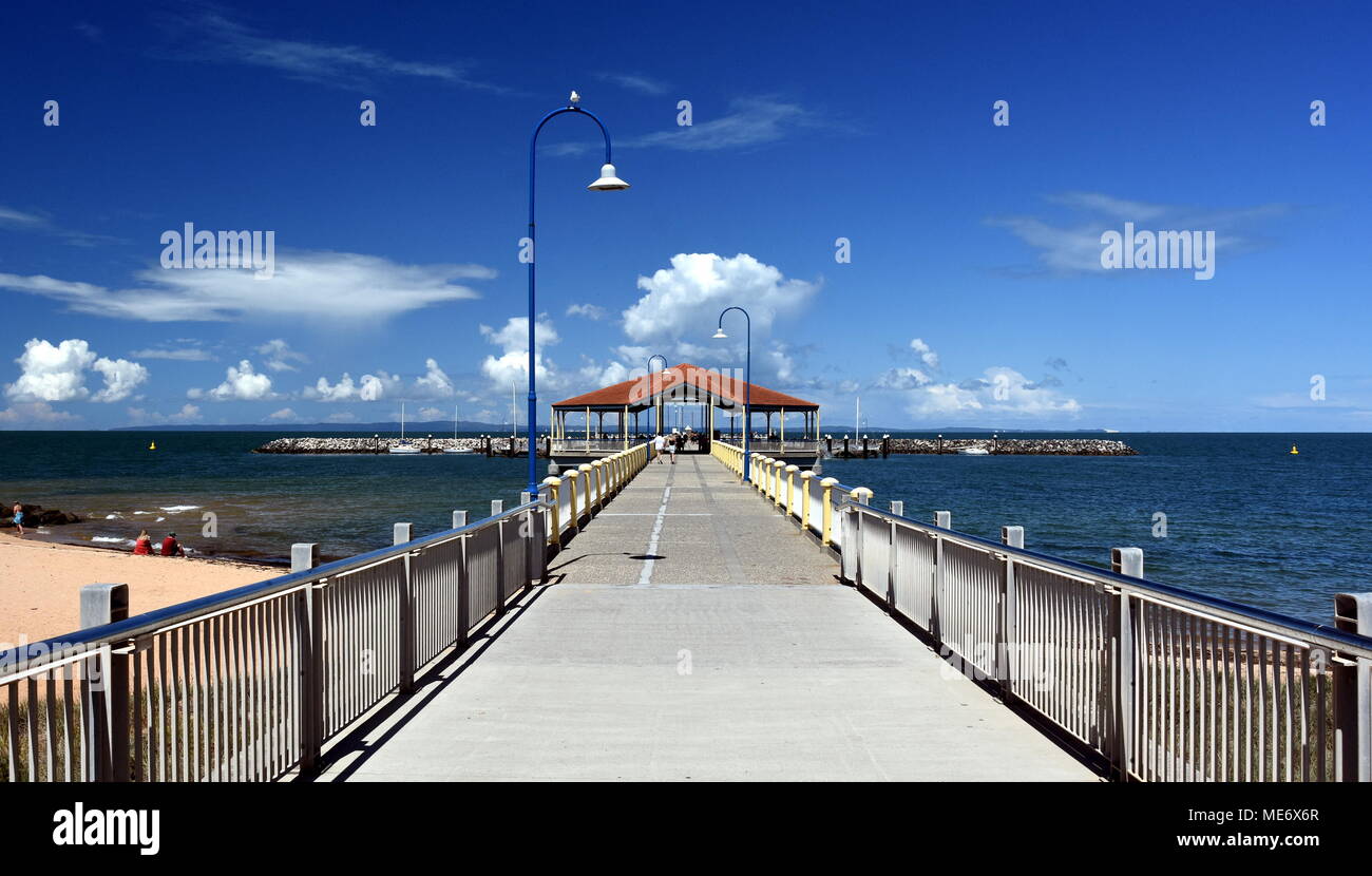 Redcliffe Jetty ist einer der am meisten erkennbaren Wahrzeichen der Moreton Bay Region, zu einem kultigen Teil des Redcliffe peninsula Landschaft seit der c Stockfoto