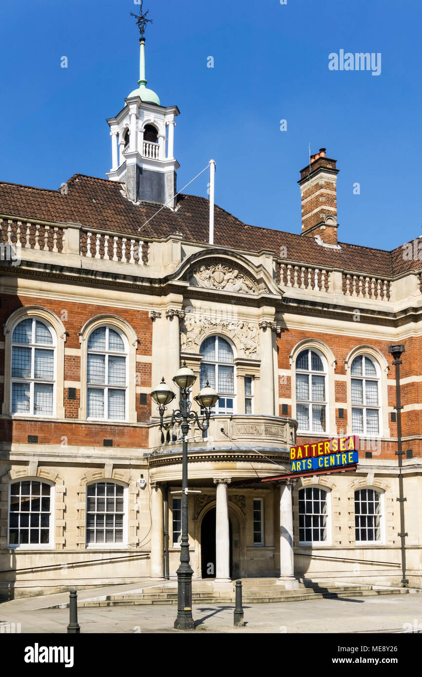 Battersea Arts Center in Lavender Hill, London. Ursprünglich als Battersea Rathaus ausgelegt. Stockfoto