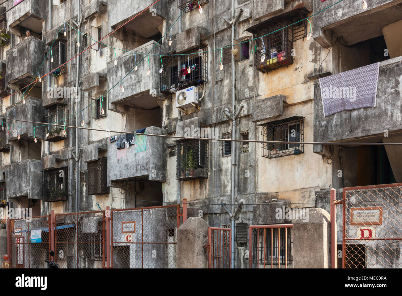 Niedrige Einkommen Baublöcke, Mumbai, Indien Stockfoto