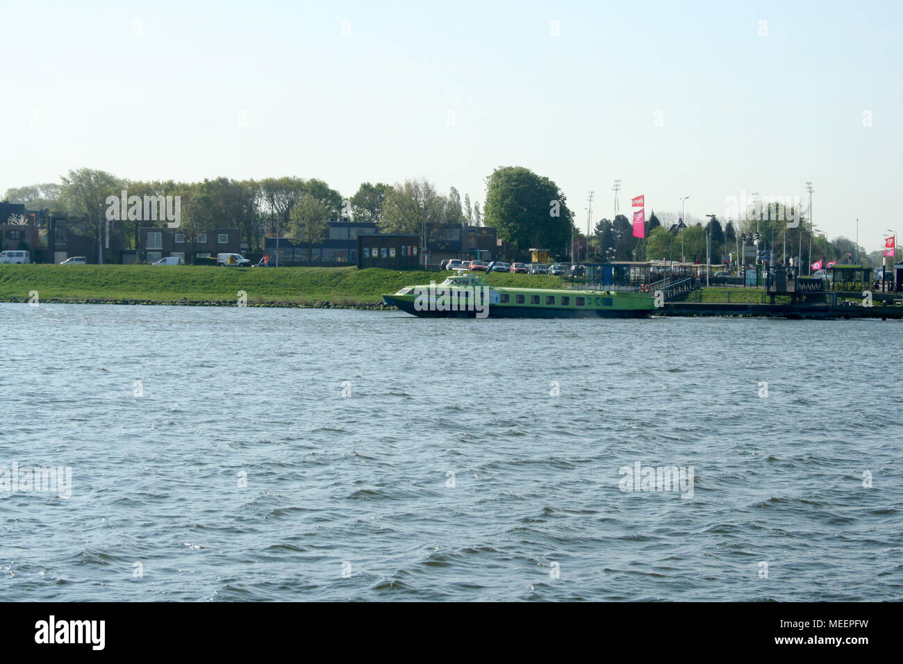 Niederlande, Holland, Nordholland, Velsen, Nordsee, Kanal, Juni 2016: hydroplane Linie zu Alkmaar Stockfoto