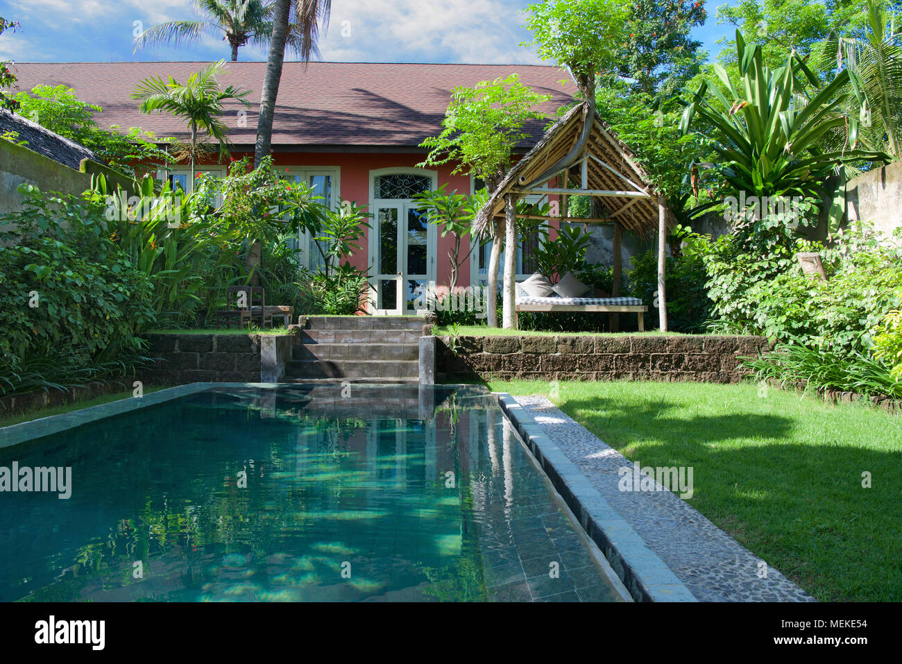 Cottage mit eigenem Pool Tugu Resort Tanjung Lombok Indonesien Stockfoto
