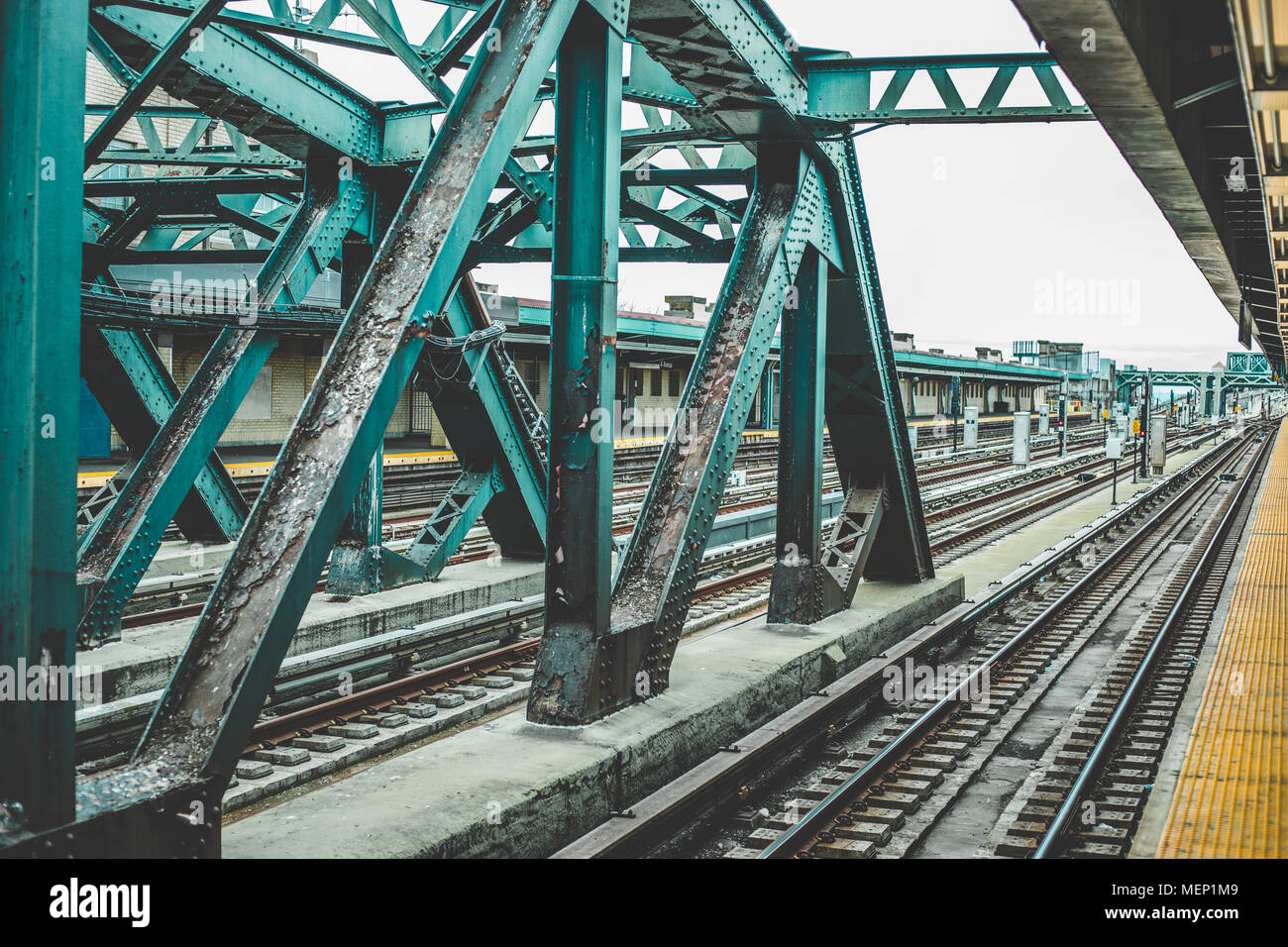 Rostende Schienen von New York City Stockfoto