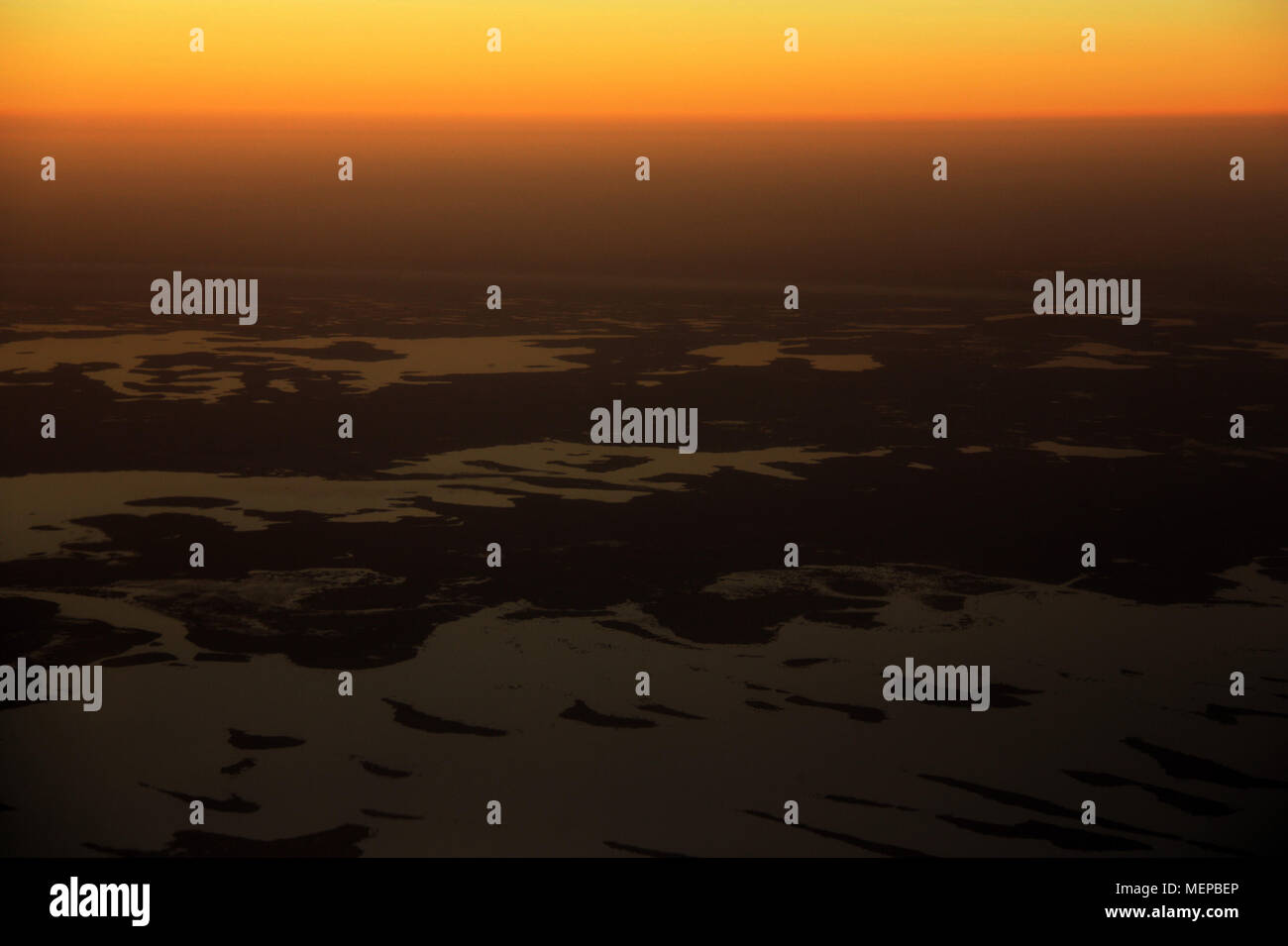 See Tschad vom Flugzeug während einer schönen Sonnenuntergang gesehen Stockfoto